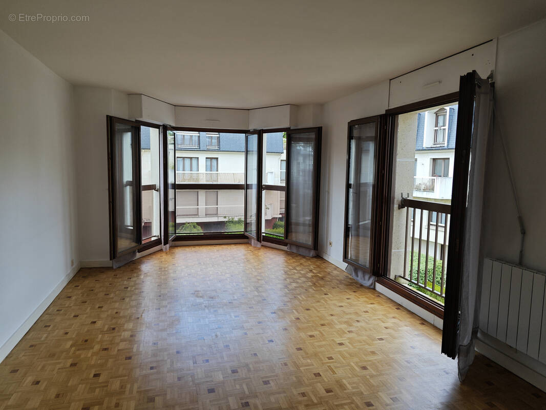 Appartement à COYE-LA-FORET