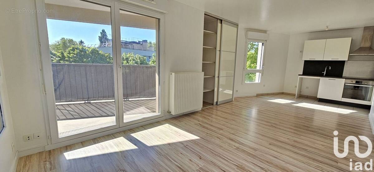 Photo 1 - Appartement à SAINT-BRICE-SOUS-FORET
