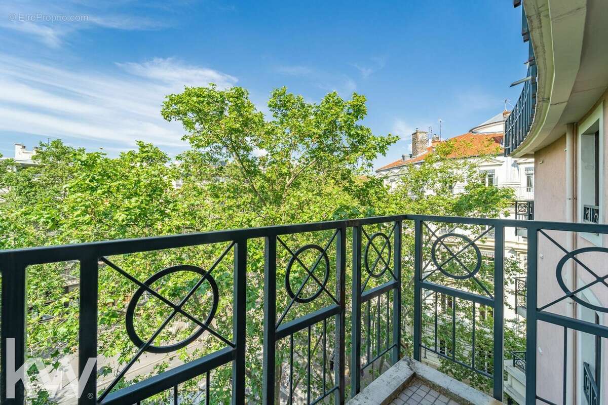 Appartement à LYON-7E
