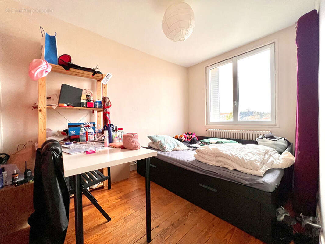 Appartement à LYON-8E