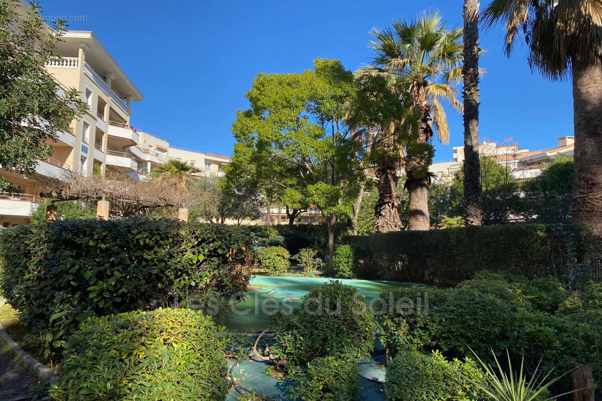 Appartement à HYERES