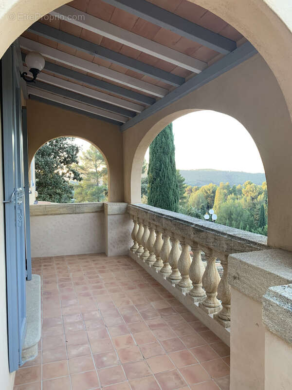 Maison à LE CASTELLET