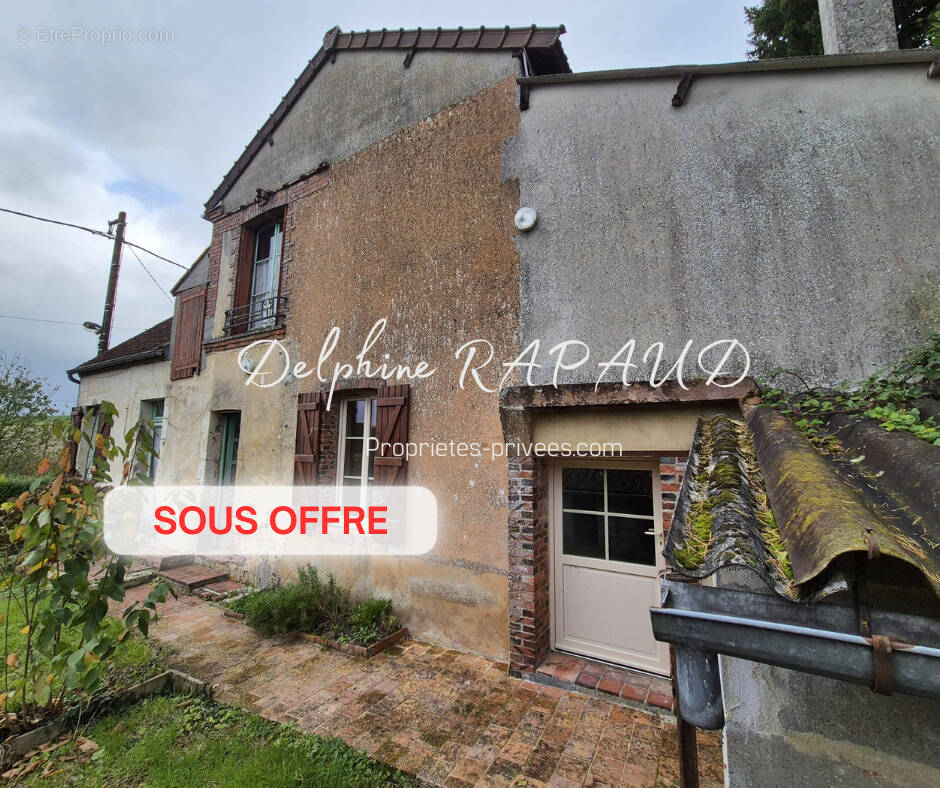 Maison à CONDE-SUR-HUISNE