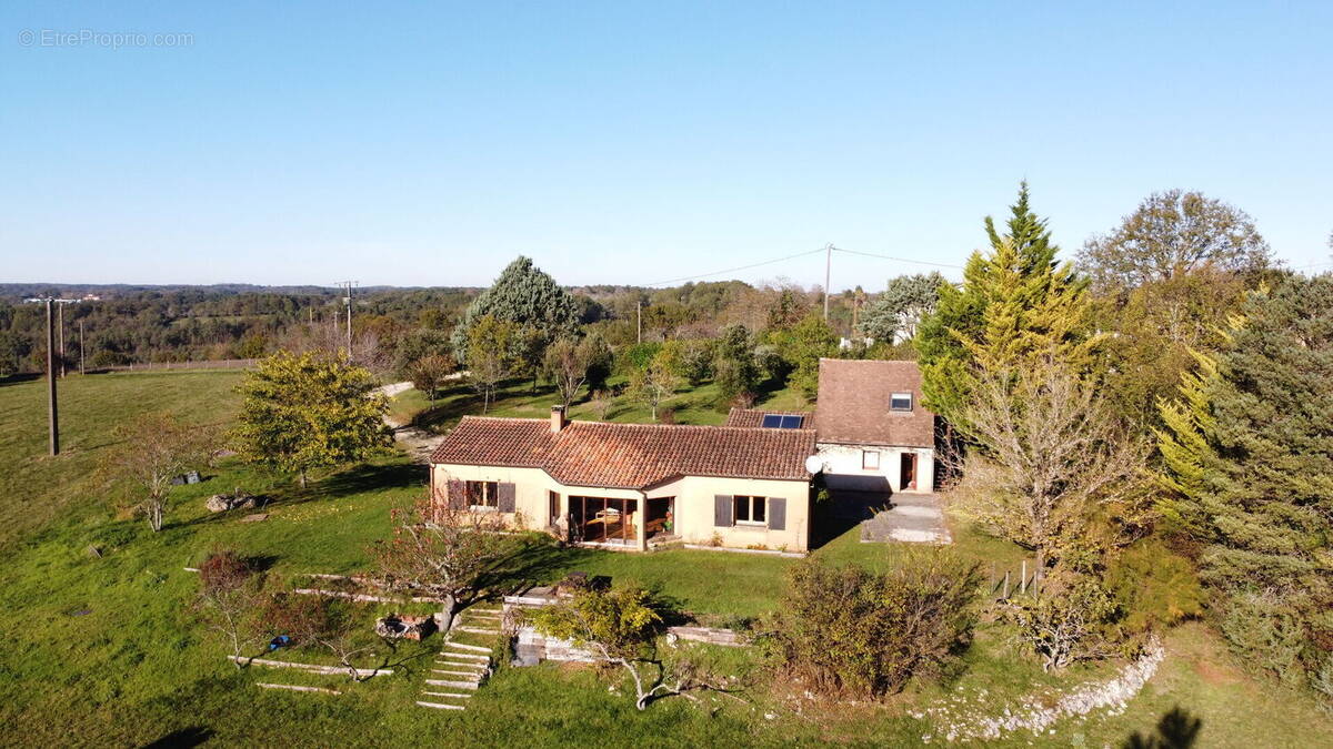 DJI0573 - Maison à ROUFFIGNAC-SAINT-CERNIN-DE-REILHAC