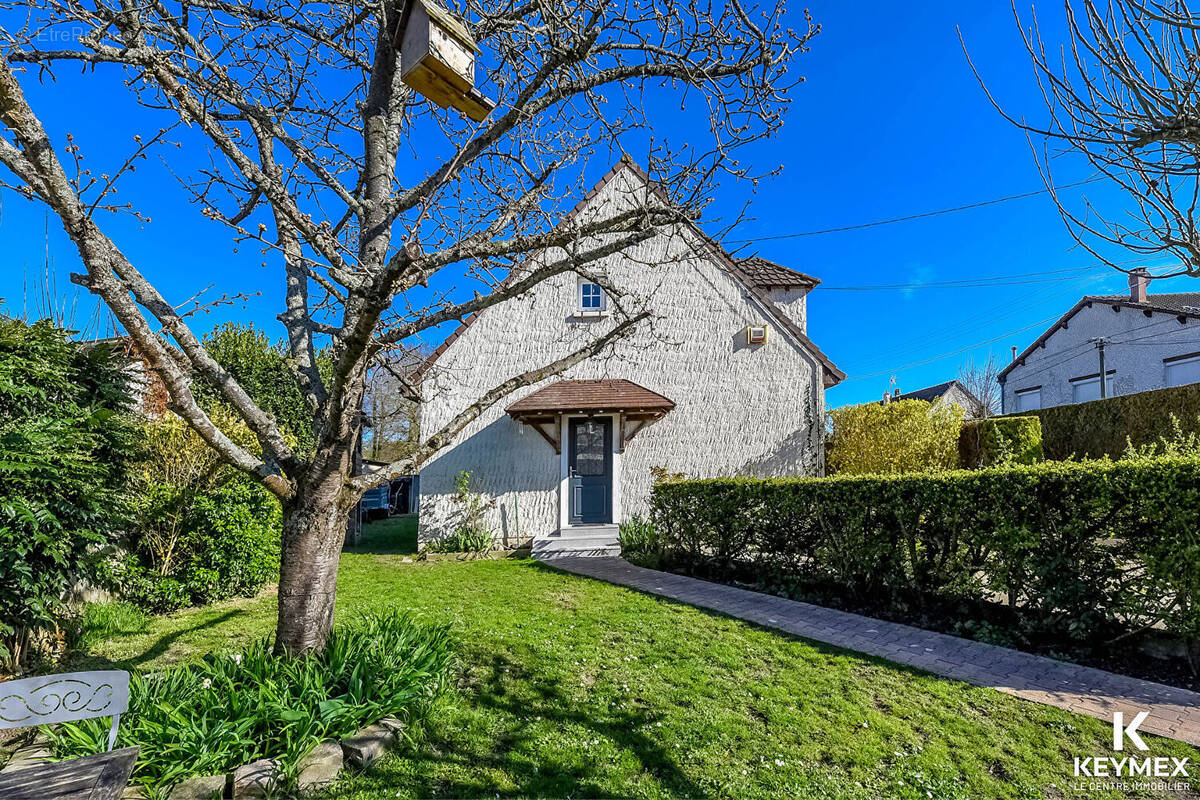 Maison à MERIEL