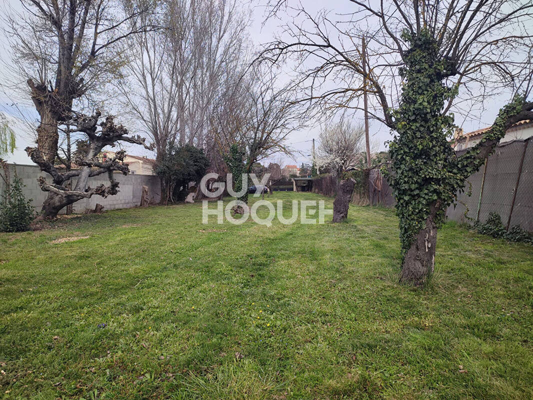 Terrain à SORGUES