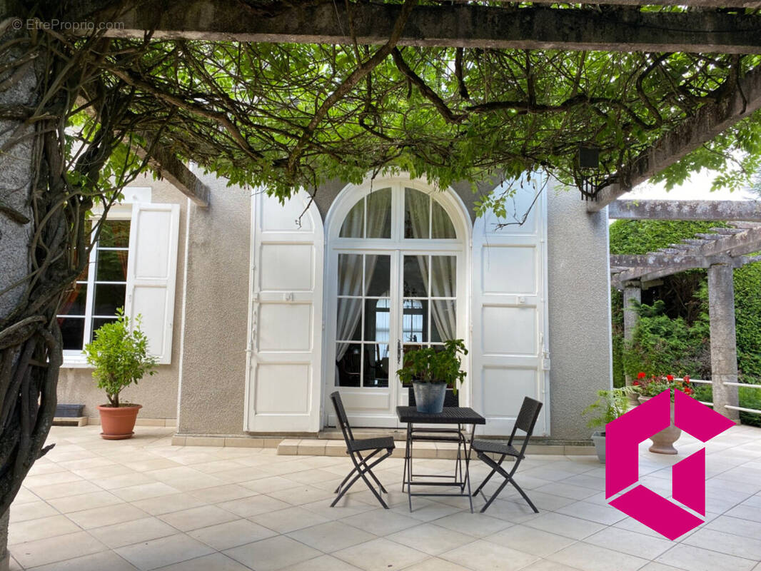 Maison à AUREC-SUR-LOIRE
