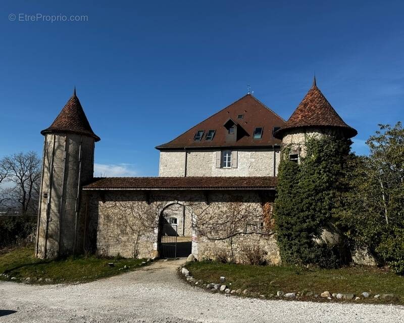 Appartement à ARGONAY
