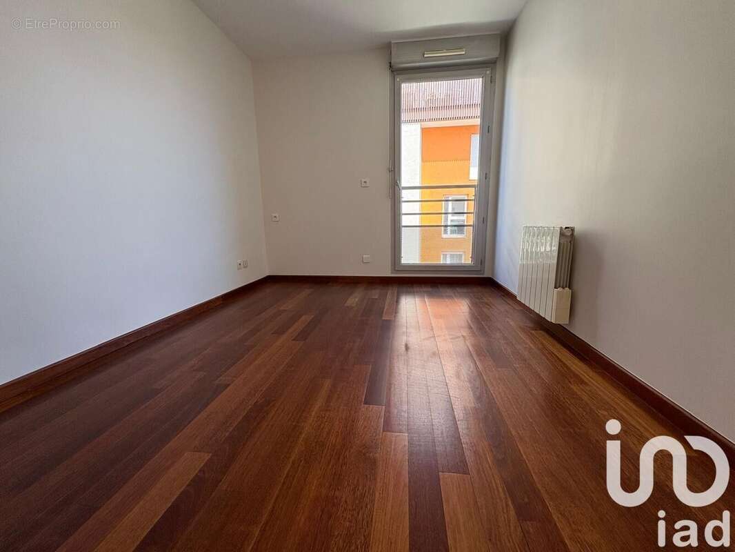 Photo 8 - Appartement à LYON-8E