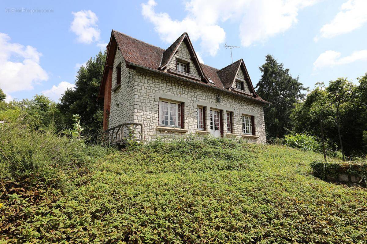 Maison à CHATILLON-COLIGNY
