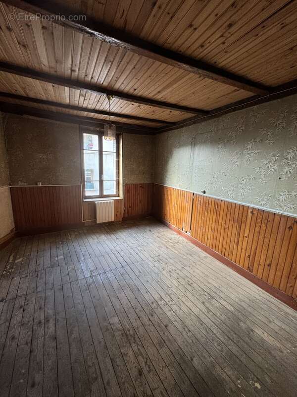 Appartement à TERNAY
