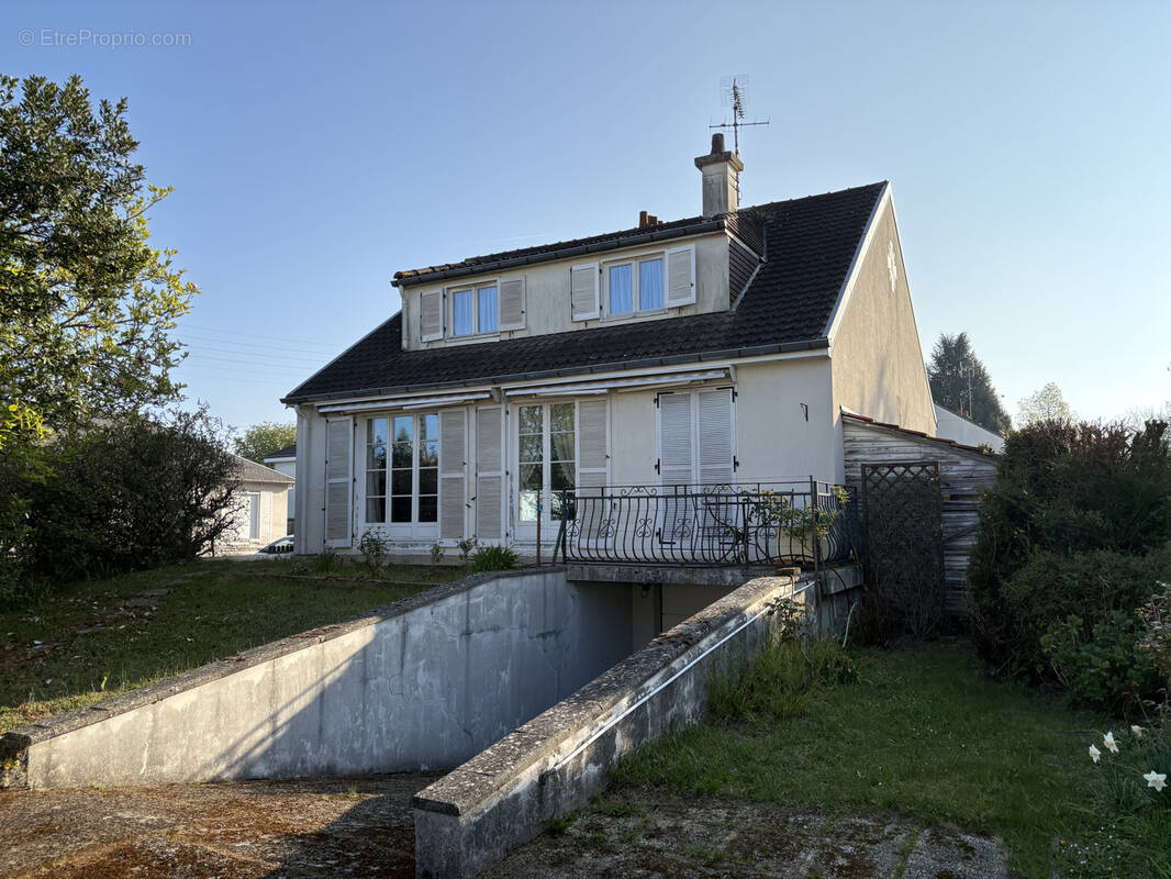 Maison à OLIVET