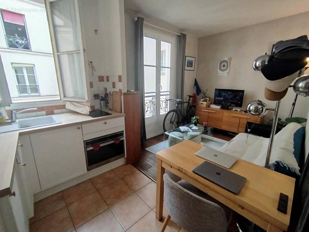 Photo 1 - Appartement à PARIS-9E