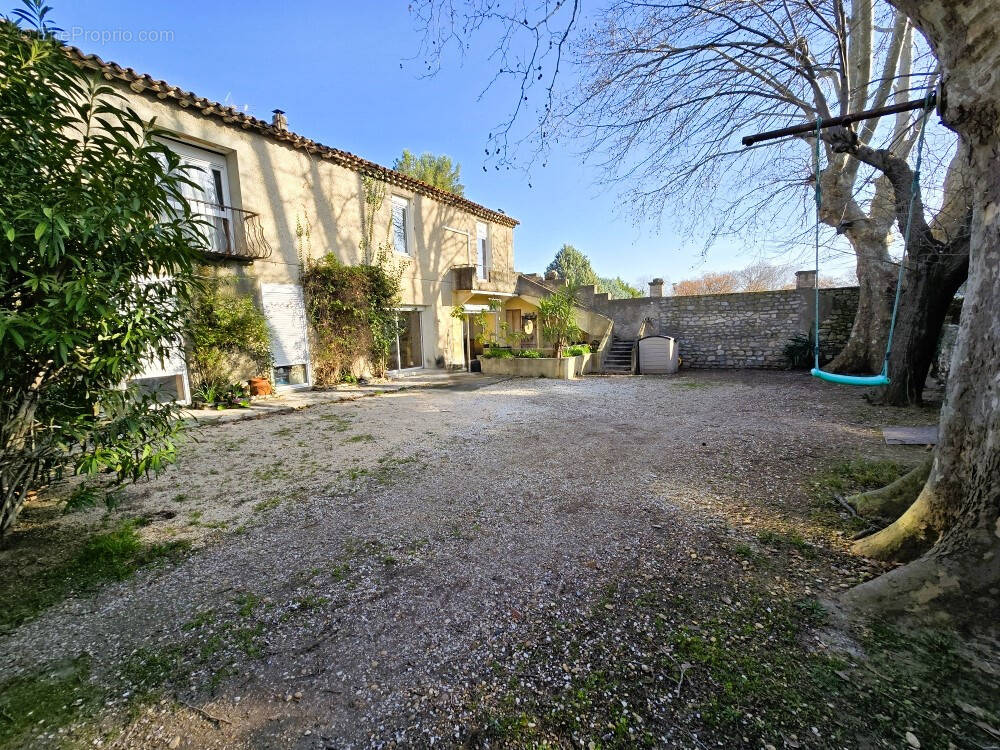 Maison à NIMES
