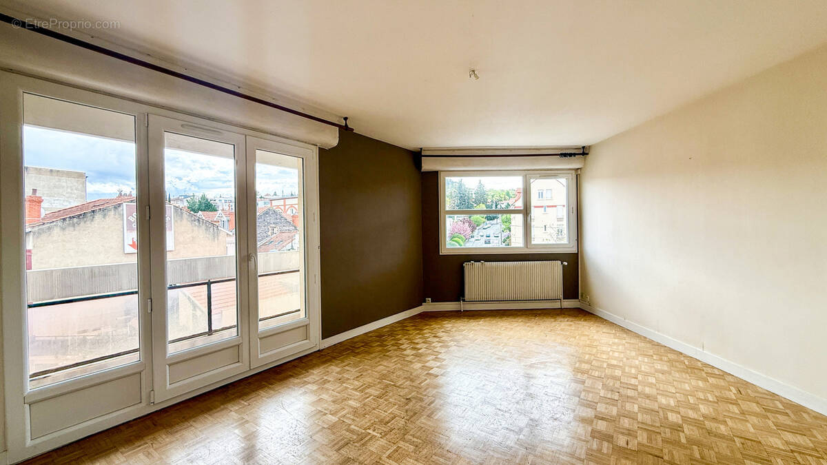 Appartement à CLERMONT-FERRAND