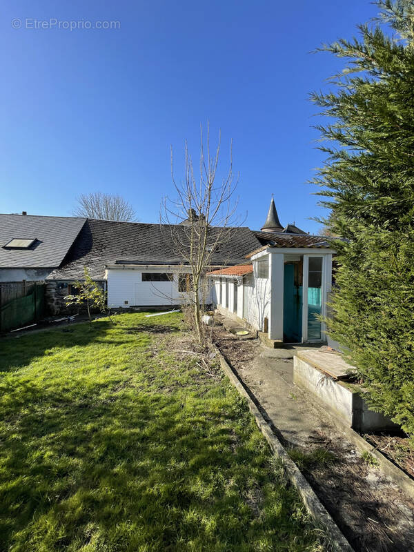 Maison à HIRSON