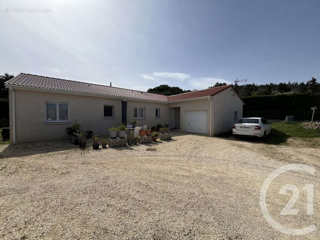 Maison à ROIFFIEUX