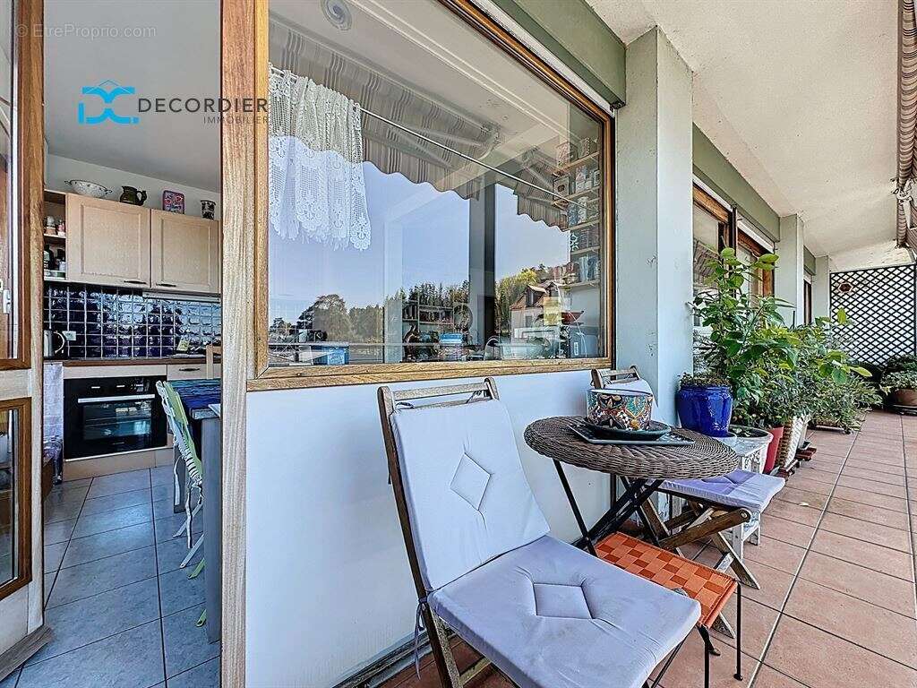 Appartement à EVIAN-LES-BAINS