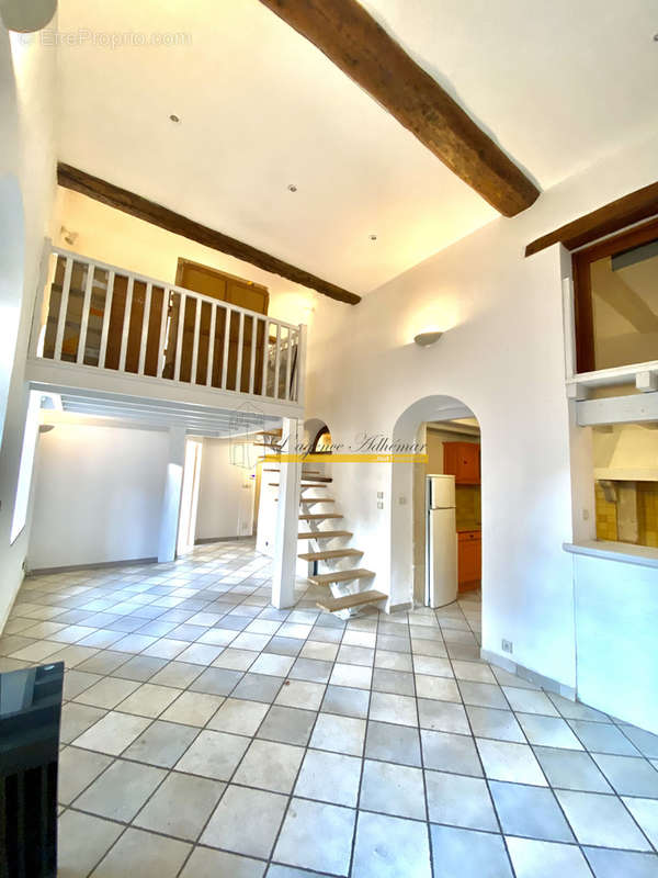 Appartement à MONTELIMAR