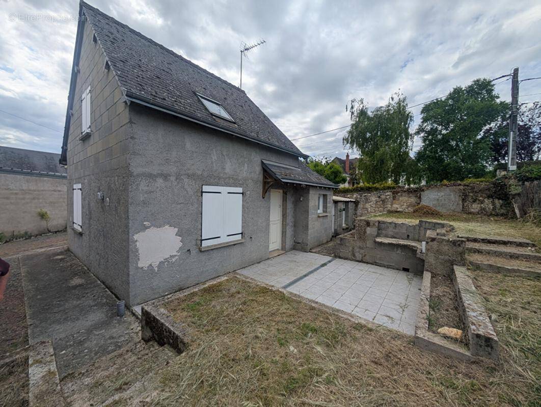 Maison à BENAIS