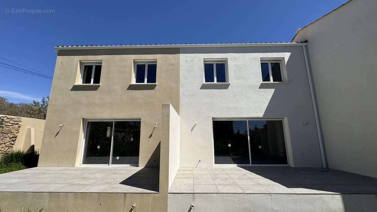Maison à BEZOUCE