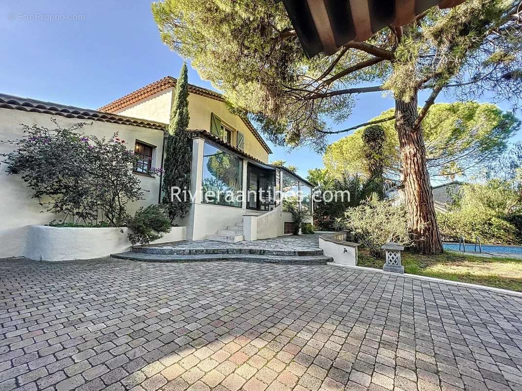 Maison à ANTIBES