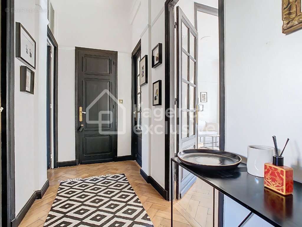 Appartement à LA MADELEINE