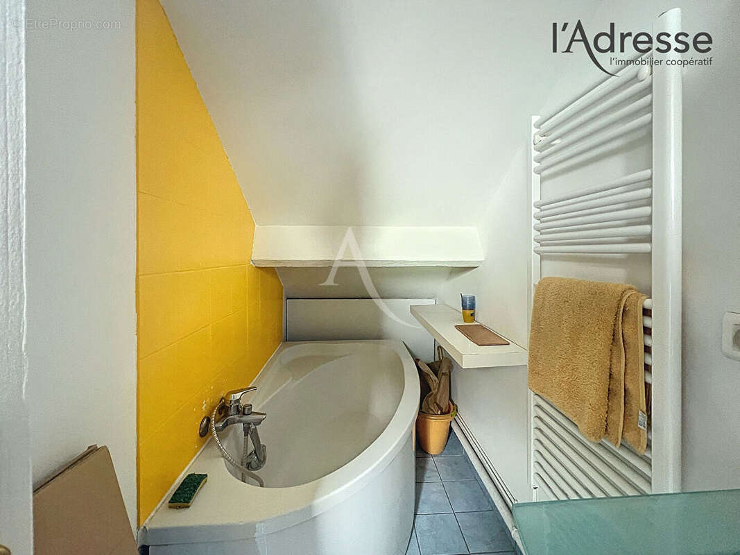 Appartement à SURESNES