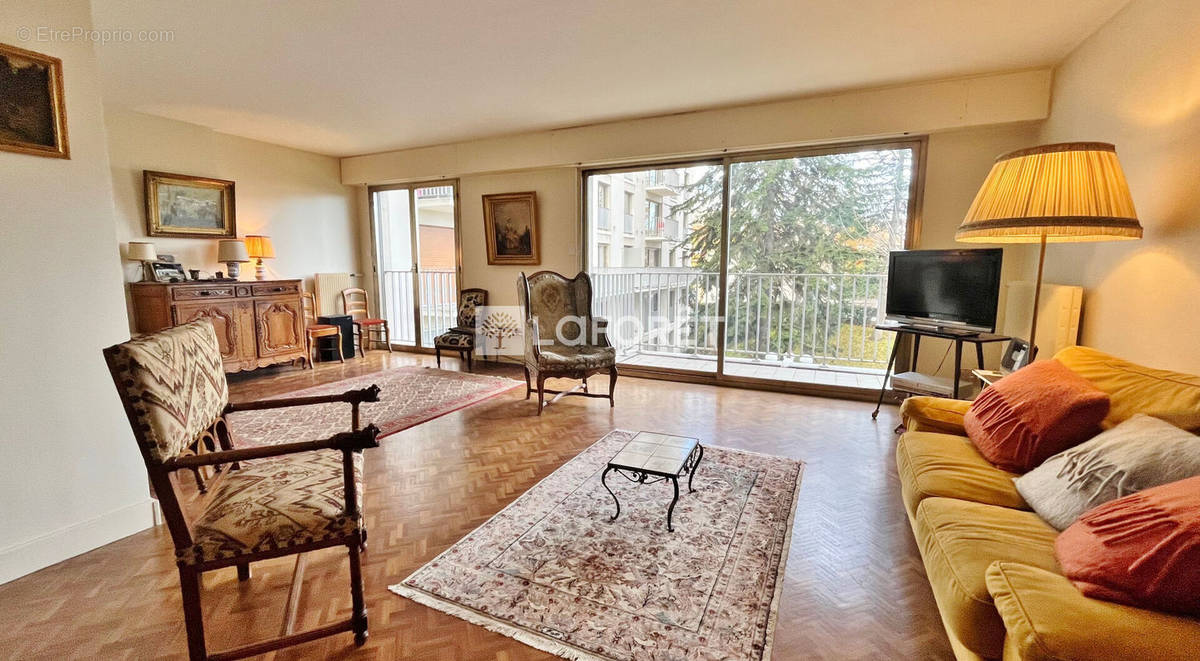 Appartement à VIROFLAY