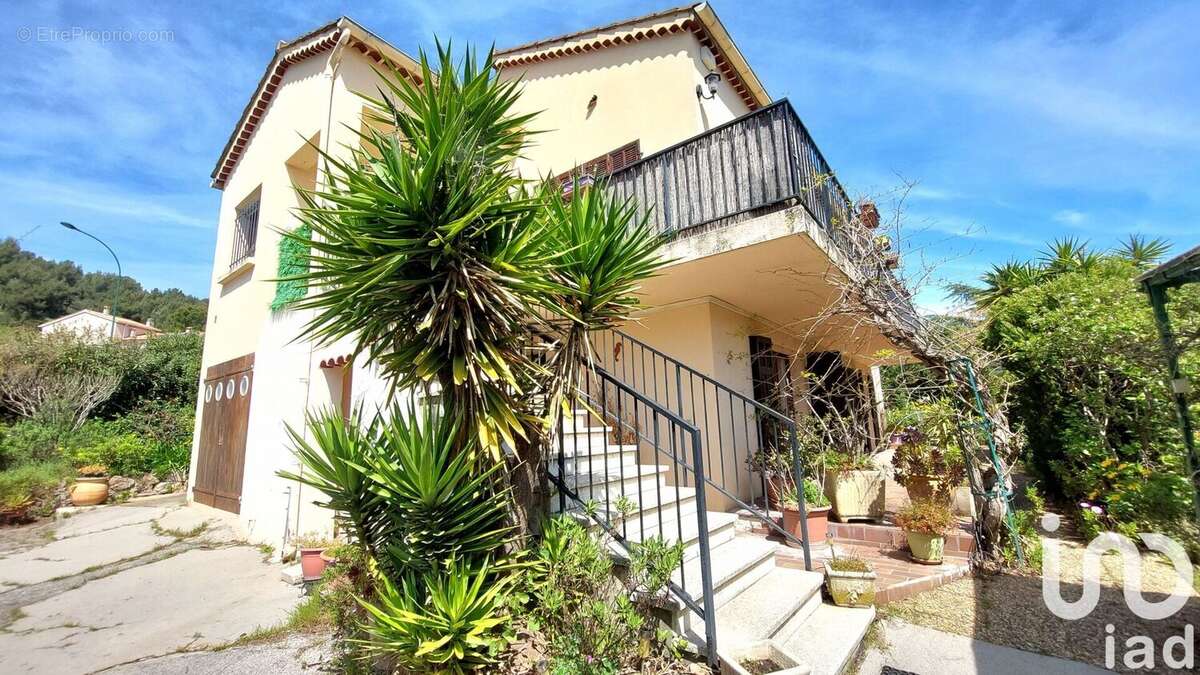 Photo 2 - Maison à LA GARDE