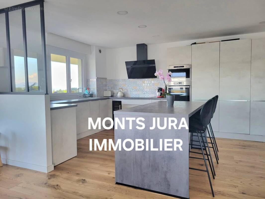 Appartement à GEX