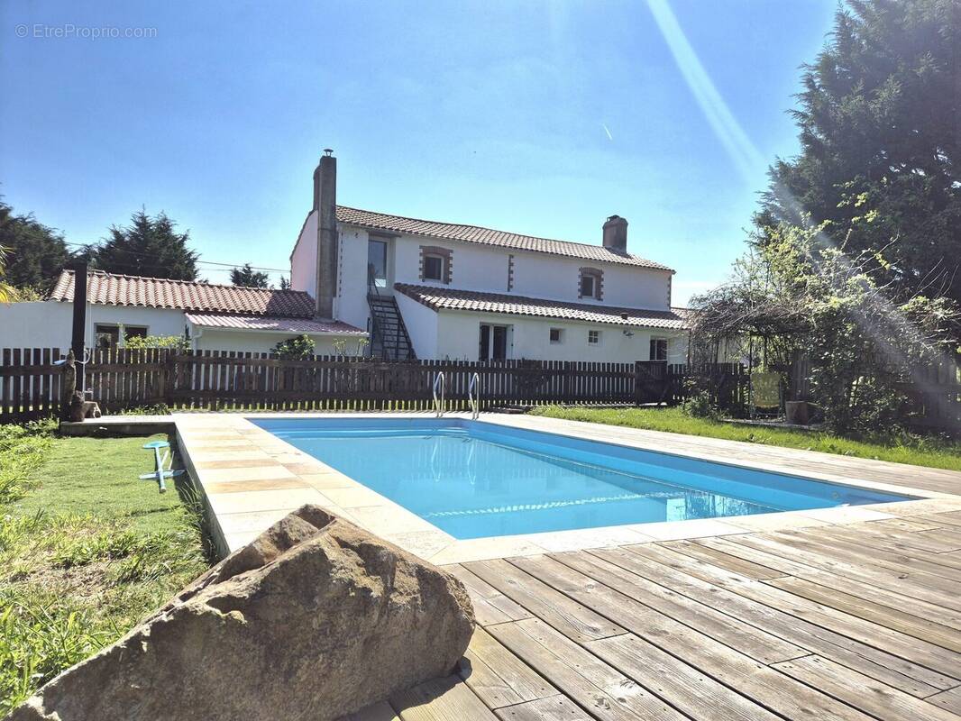 Maison à SAINT-MATHURIN