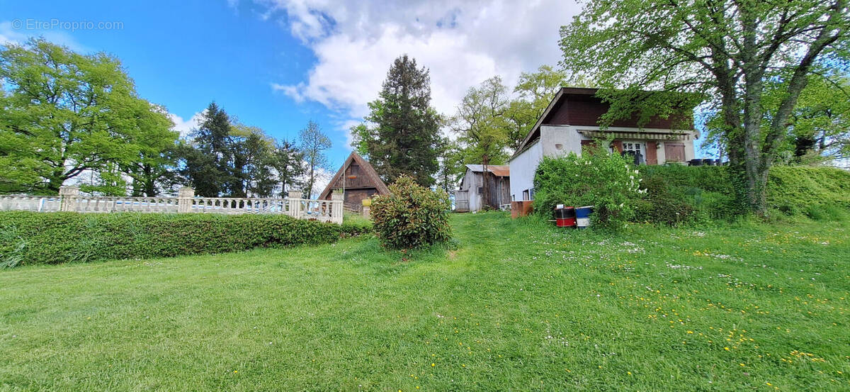 Maison à AIXE-SUR-VIENNE