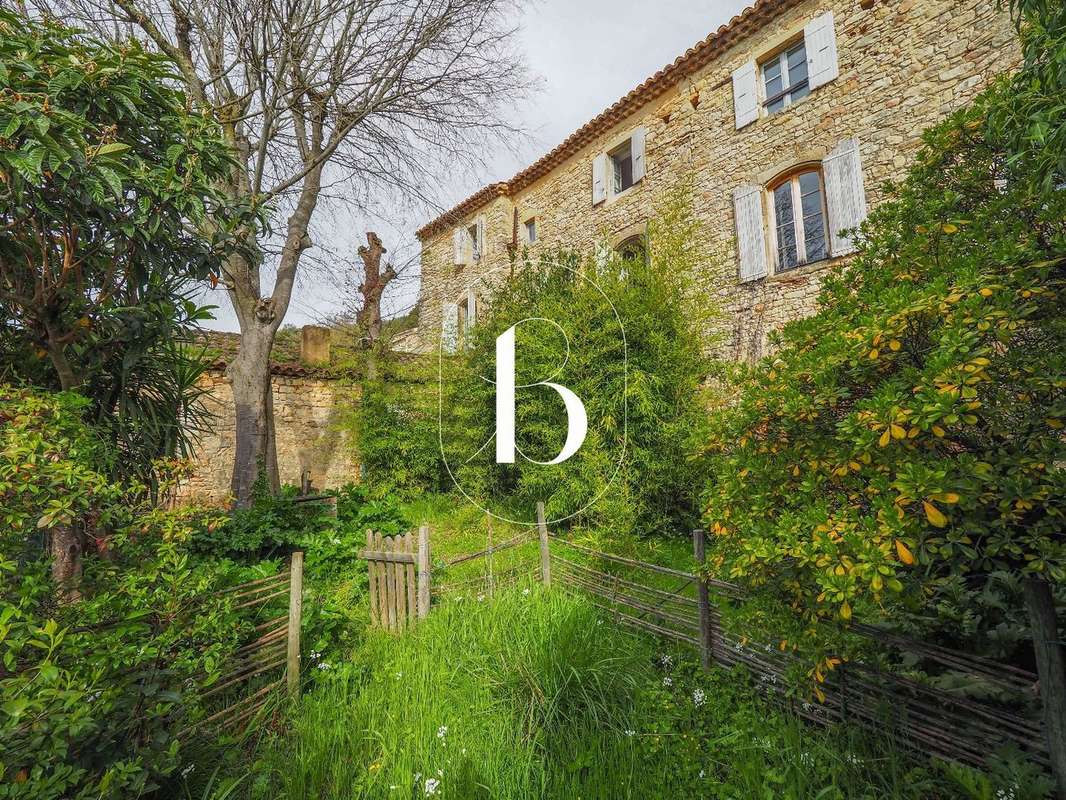 Maison à GOUDARGUES