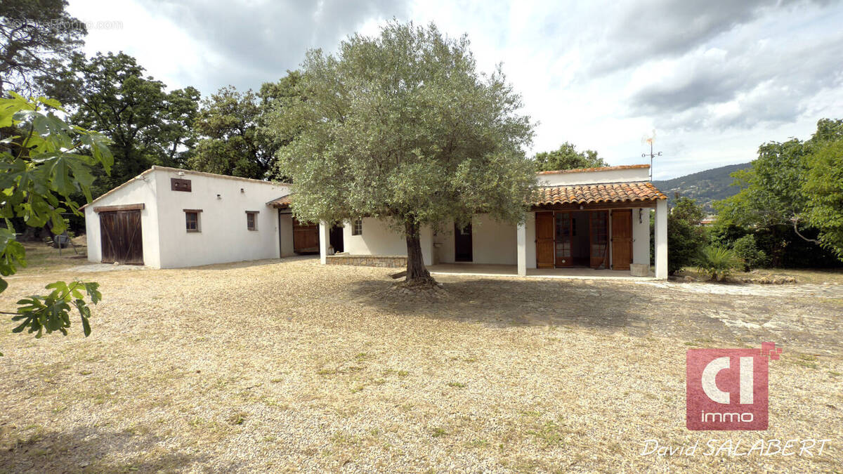 Maison à DRAGUIGNAN