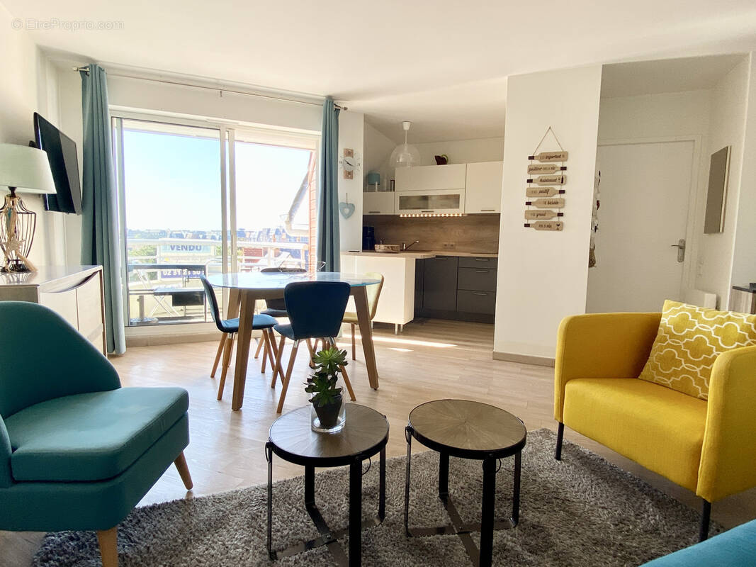 Appartement à DIVES-SUR-MER
