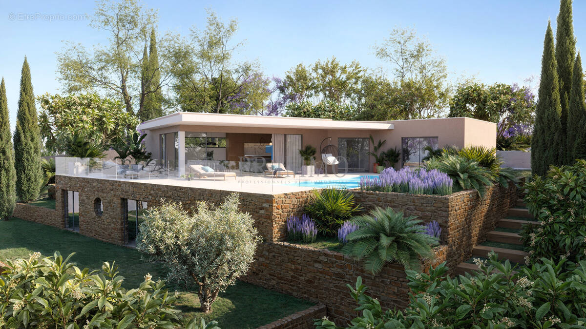 Maison à SAINT-RAPHAEL