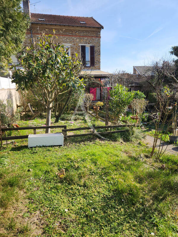 Maison à CROSNE