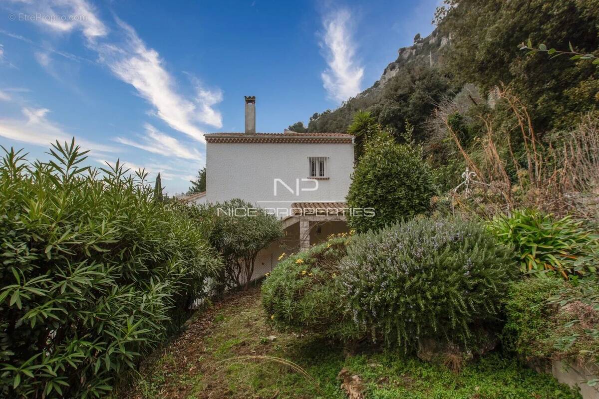 Maison à LA TURBIE