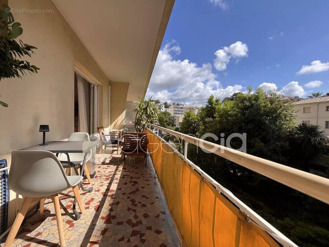 Appartement à CANNES