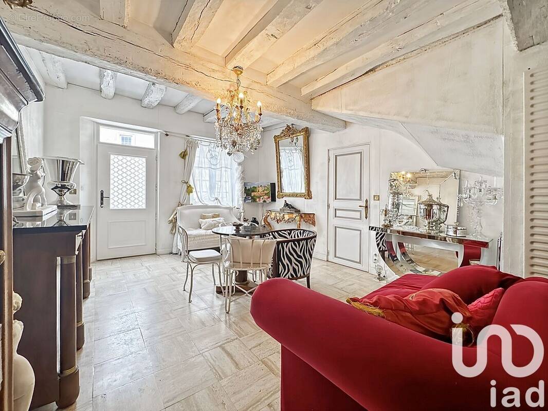 Photo 1 - Maison à LAVAL