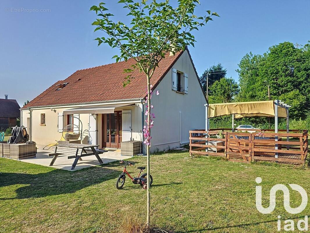 Photo 1 - Maison à BLANCAFORT