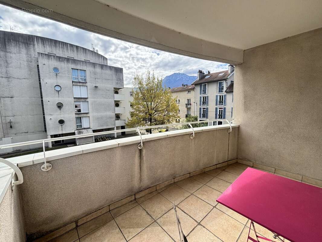 Appartement à GRENOBLE