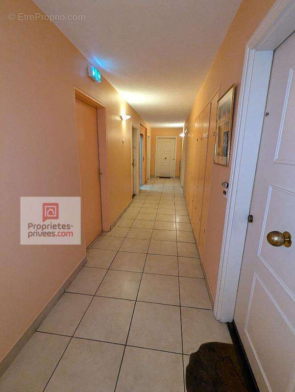Appartement à MANDELIEU-LA-NAPOULE