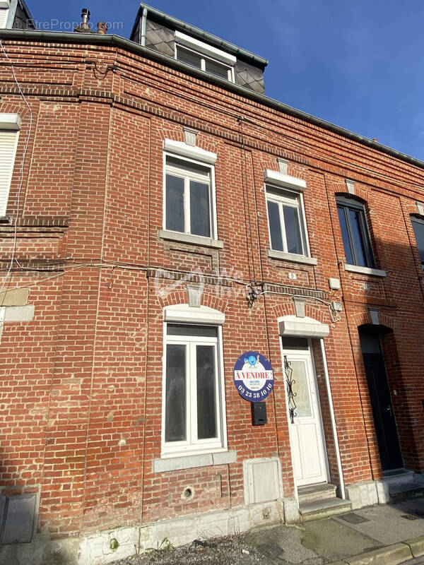 Maison à HIRSON
