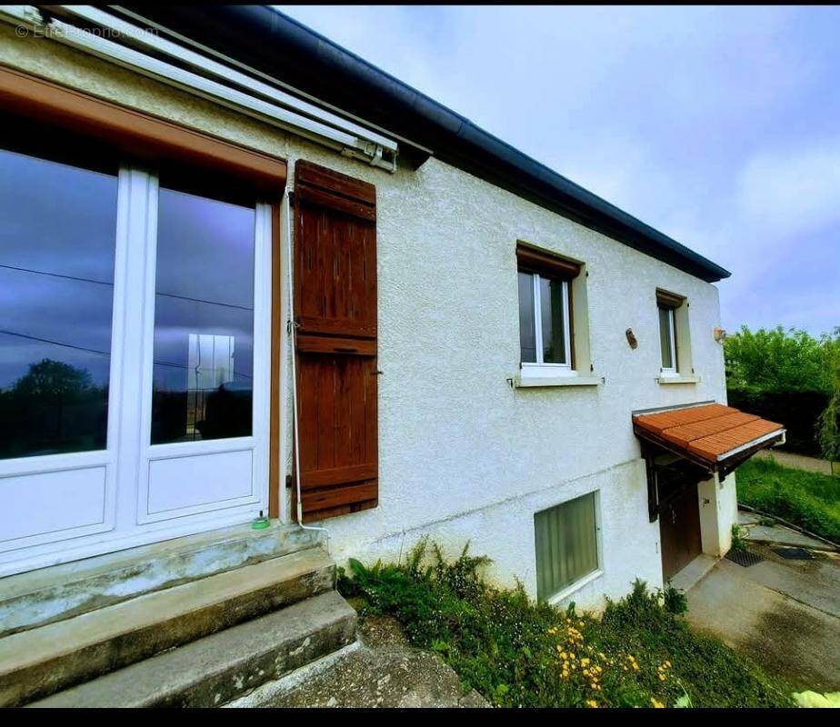 Maison à SEYSSUEL
