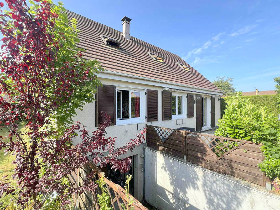 Maison à CHAUMONT-EN-VEXIN