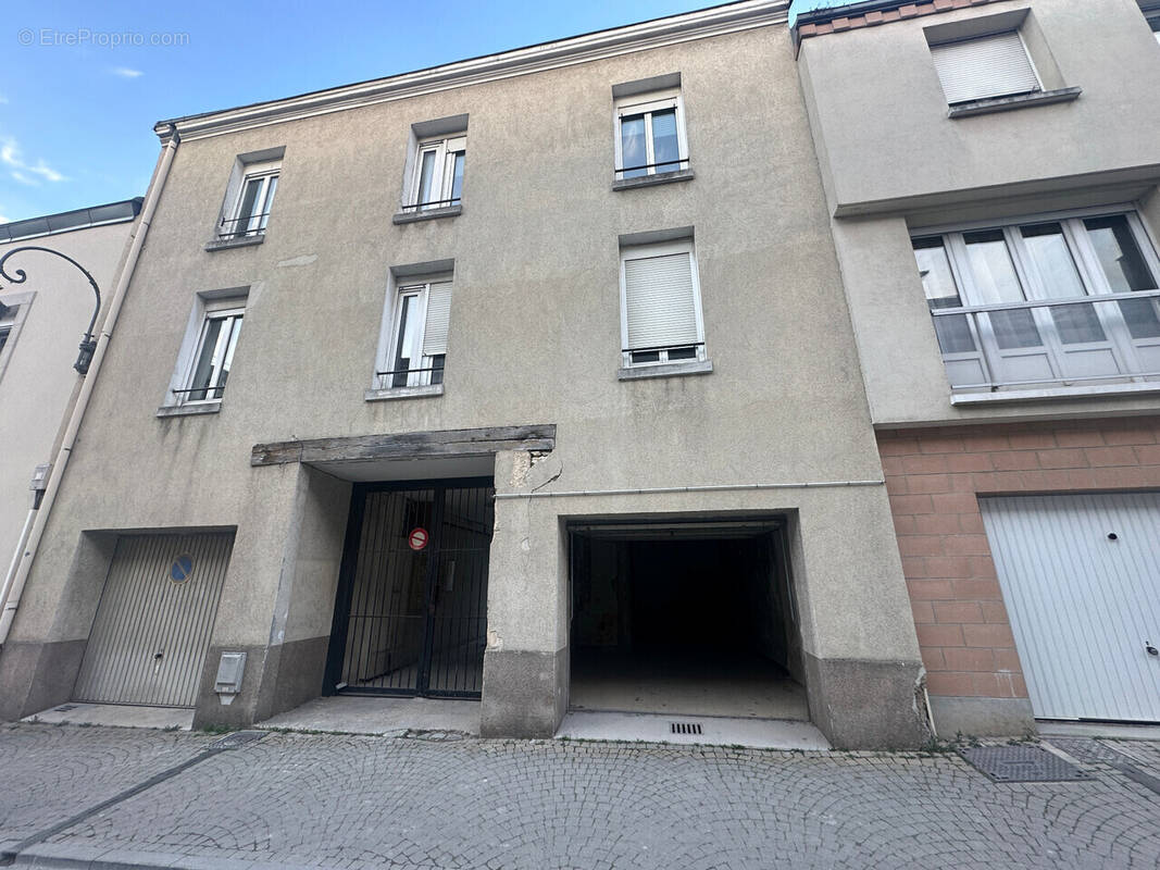 Parking à REIMS