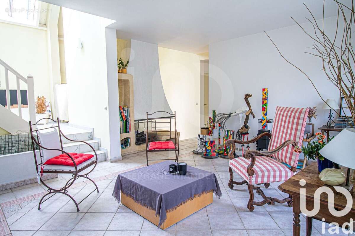 Photo 7 - Maison à SAINT-MAUR-DES-FOSSES