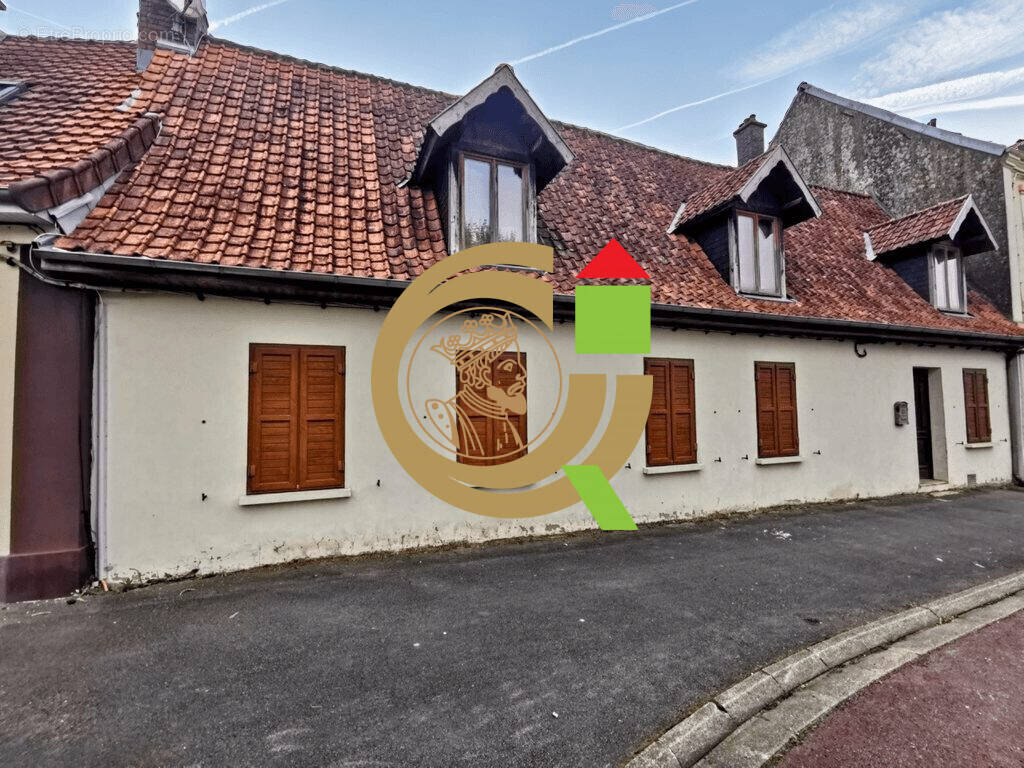 Maison à MARCONNE